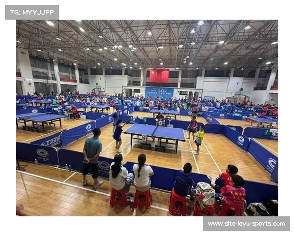 广西乒乓球球王争霸赛吸引500余选手同台竞技 激烈角逐成赛事亮点 广西乒乓球球王争霸赛吸引500余选手同台竞技 激烈角逐成赛事亮点